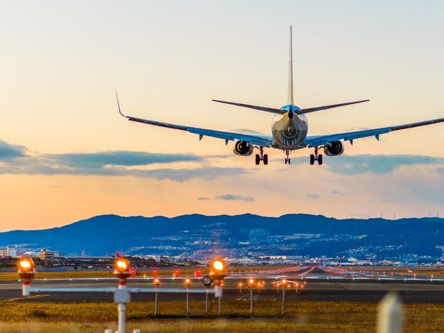 格安!飛行機+ホテルイメージ